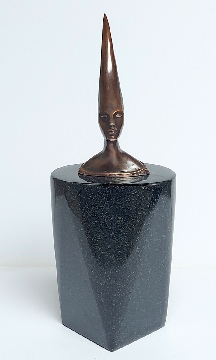 Night, 2019, bronze, stone, h 39.5x15.5x13 cm, 7/10