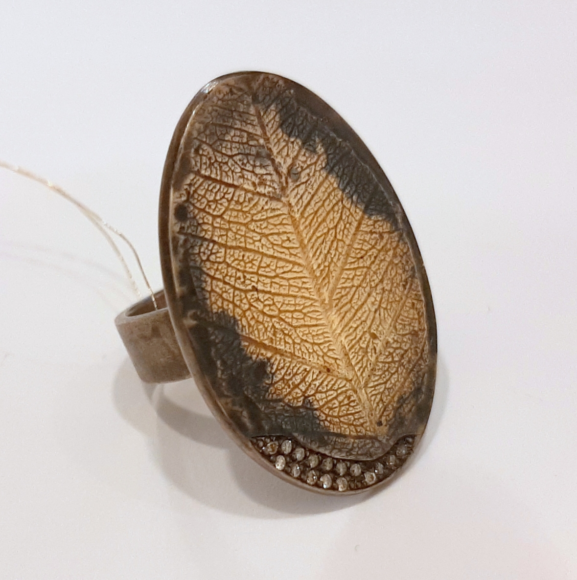 Žiedas „Lapas“, Ag 925, s. briliantai, 14,90g, D 19mm, 35x25mm