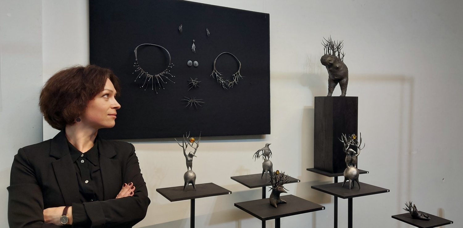 Akimirka iš parodos atidarymo...