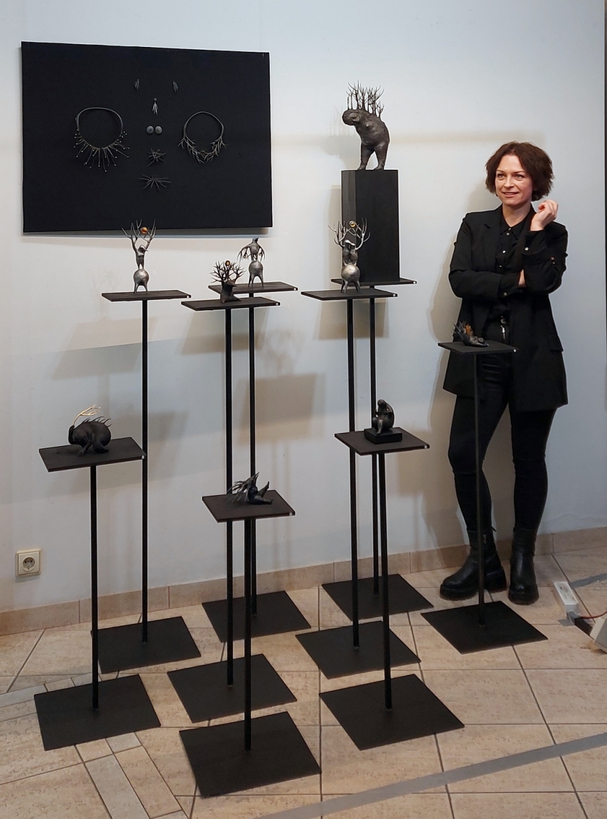 Akimirka iš parodos atidarymo...