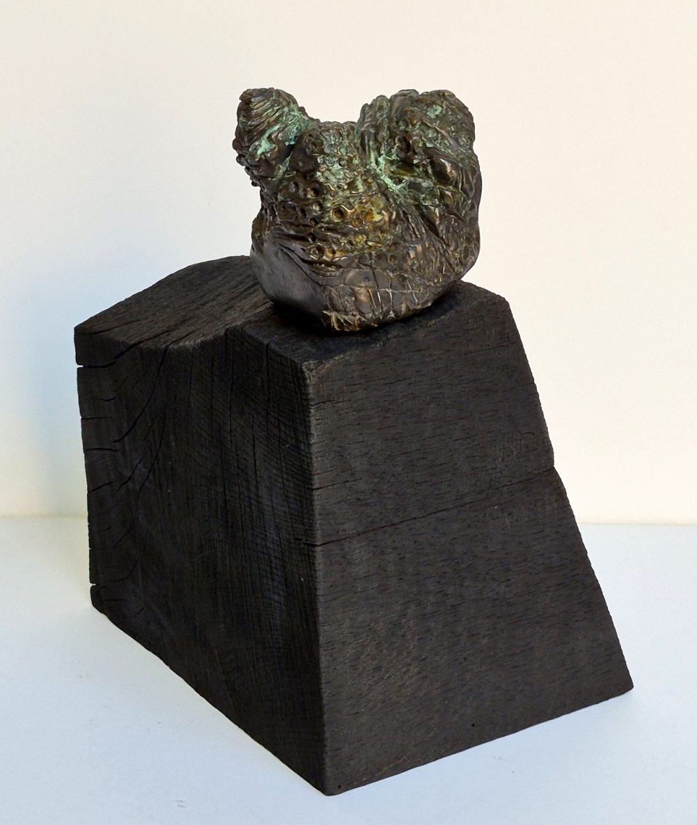 Ring, 2026, bronze, burnt oak, h 26x19x14 cm, 1/1