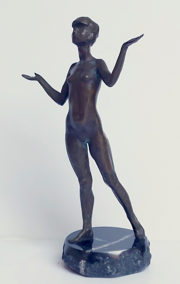 The Sun’s Consent, 1990, bronze, h 45x29x15 cm, 1/2