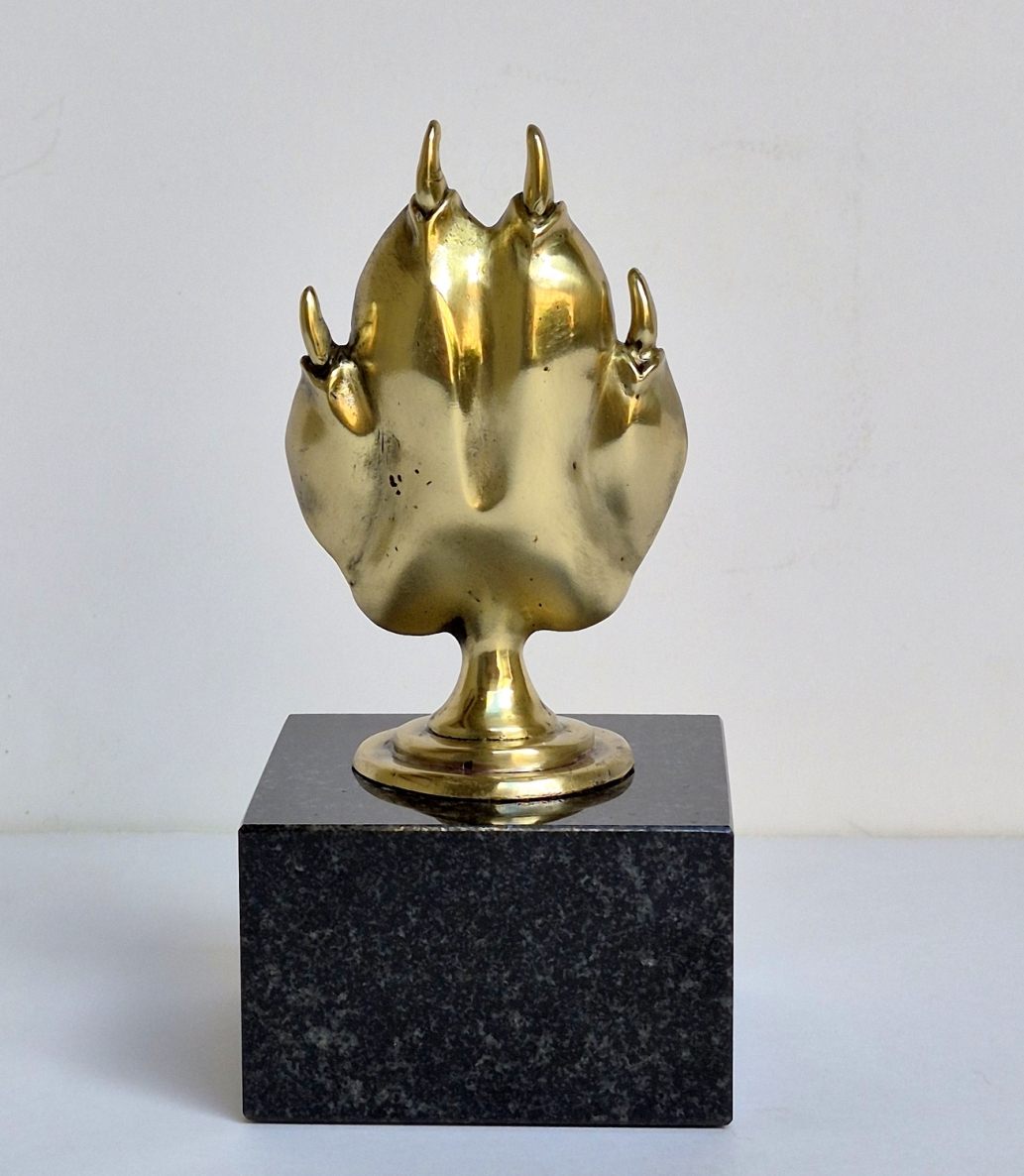 Visada kartu, 2025, bronza, granitas, h 16,5x8x8 cm, 2/10