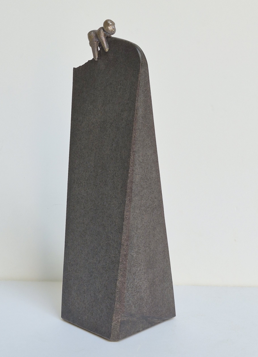 Visiška laisvė, 2026, žalvaris, granitas, h 30,5x9x9 cm, 1/1