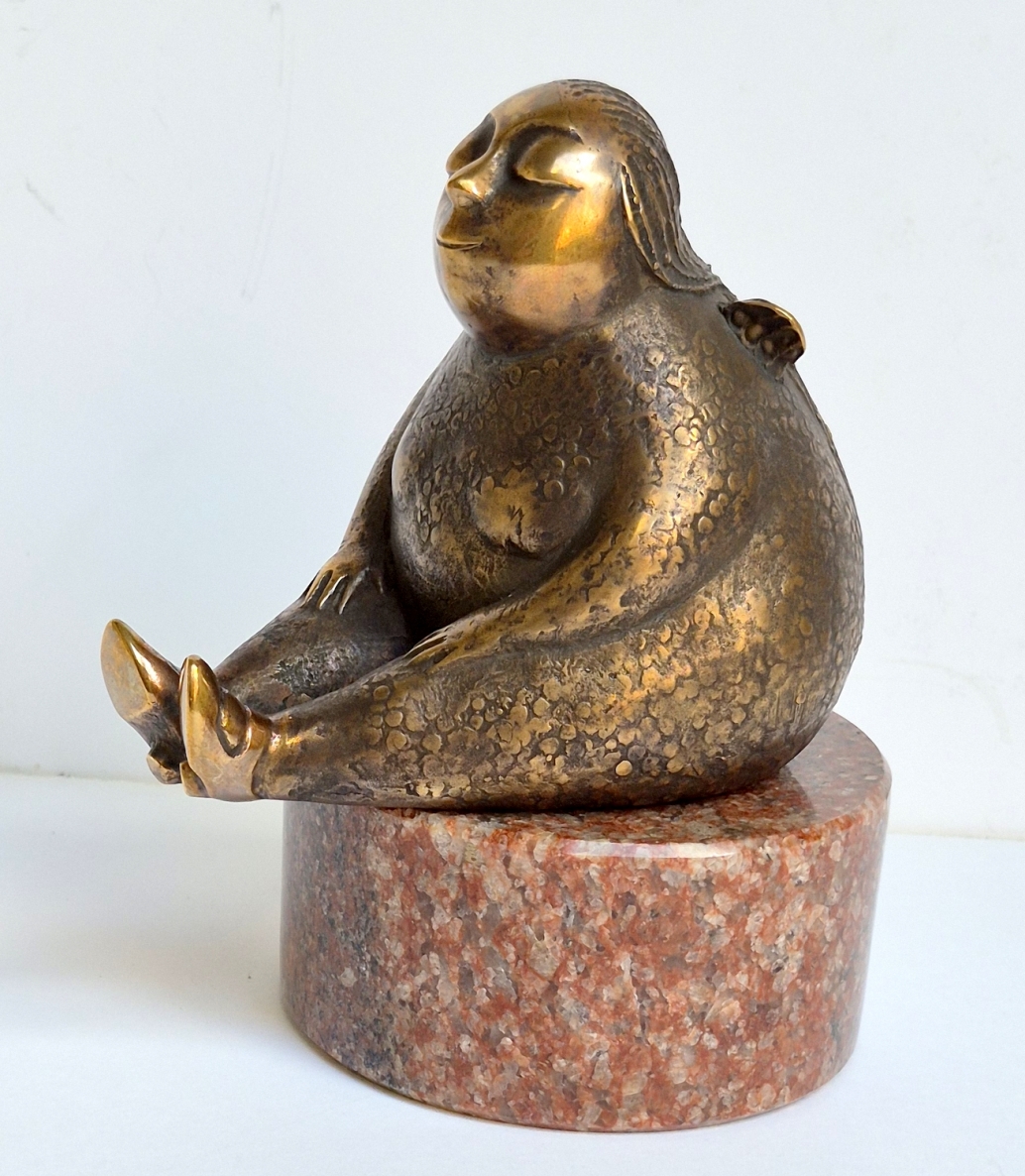 Nauji bateliai, 2018, bronza, granitas,  h 15,5x10x13 cm, 5/10