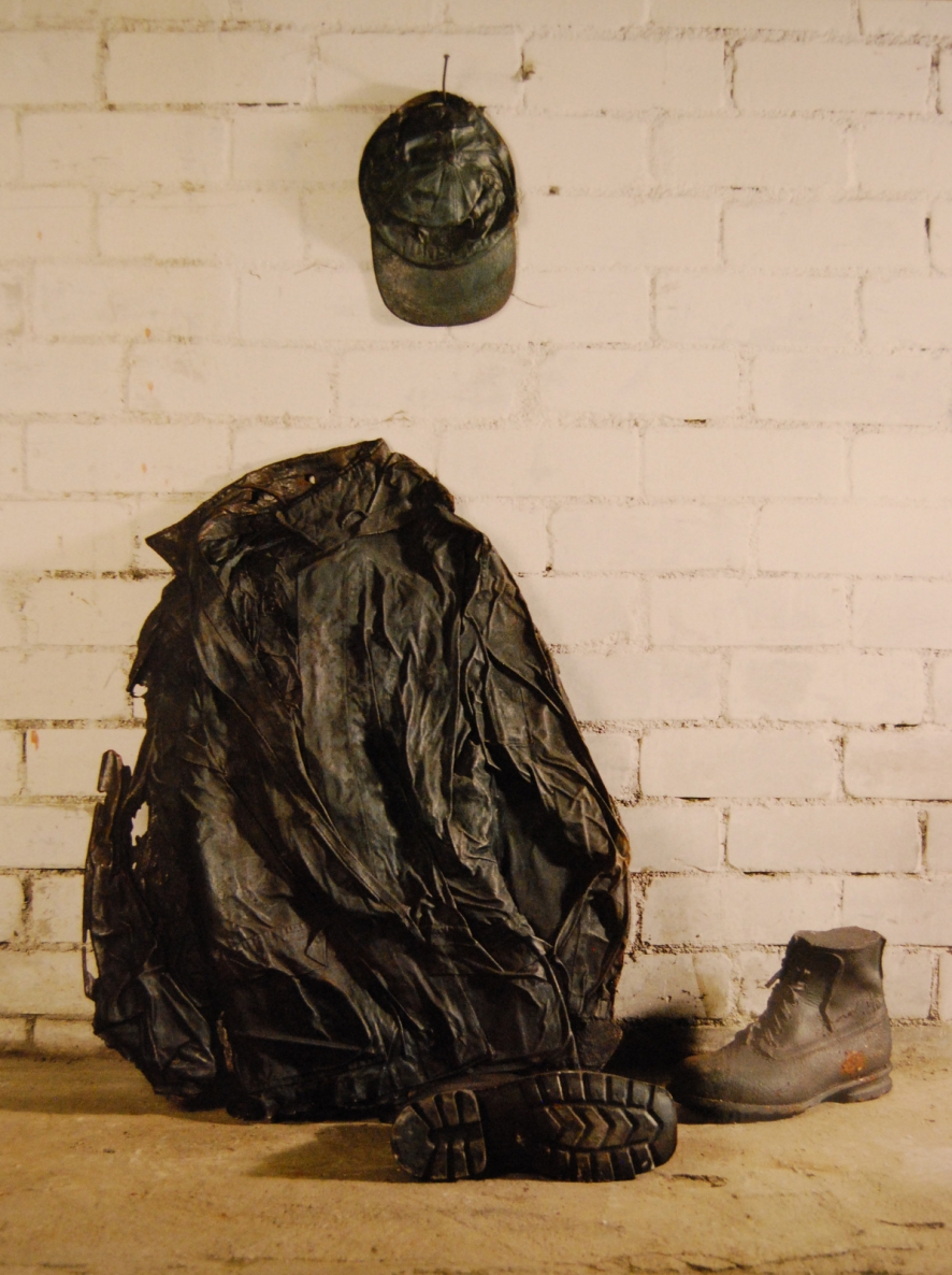 Iron World, 2003, tail, h 80 cm, 1/1