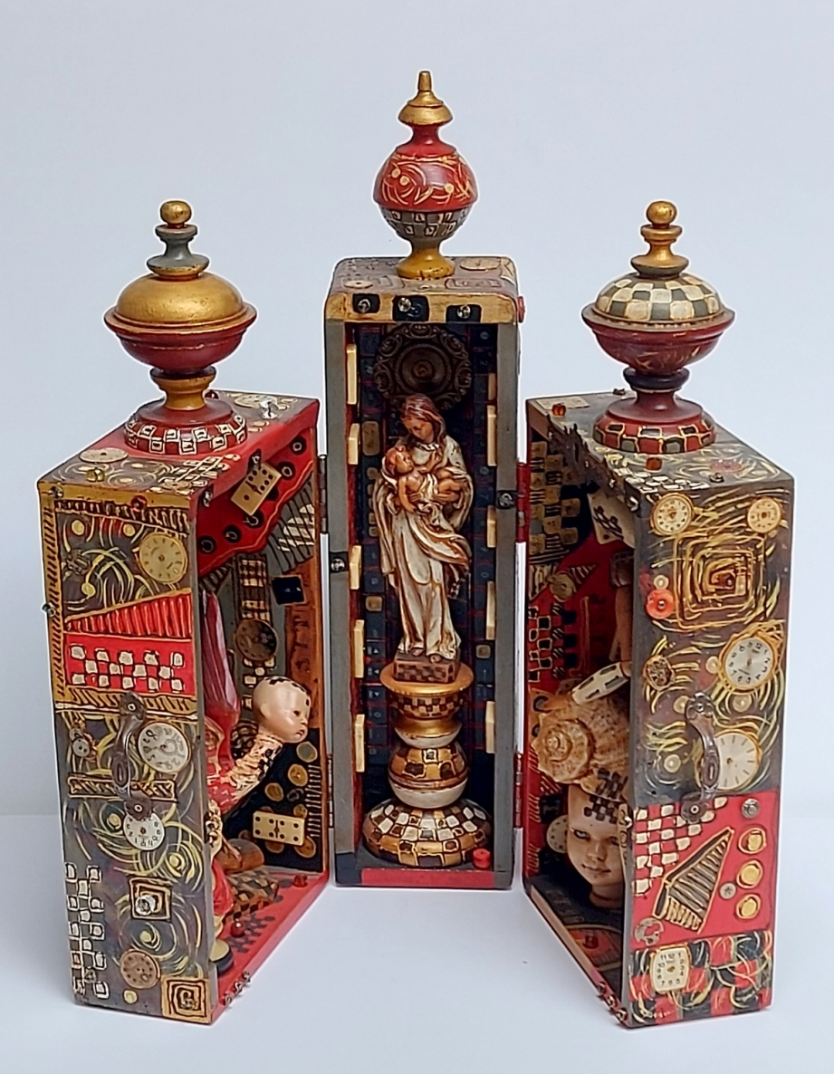 Altorius, 2016, mišri technika, h 56x55x11 cm, 1/1