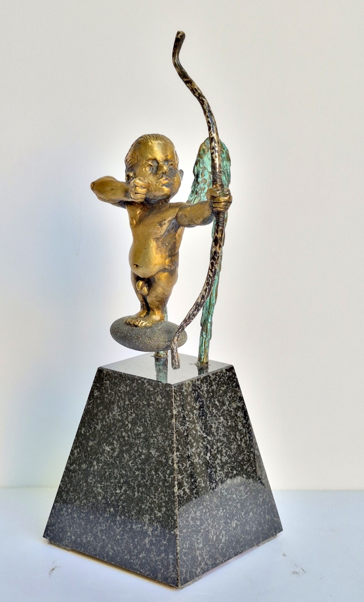 Amūras ant debesėlio, 2024, bronza, granitas, akmuo, h 28x12x9,5 cm, 4/10