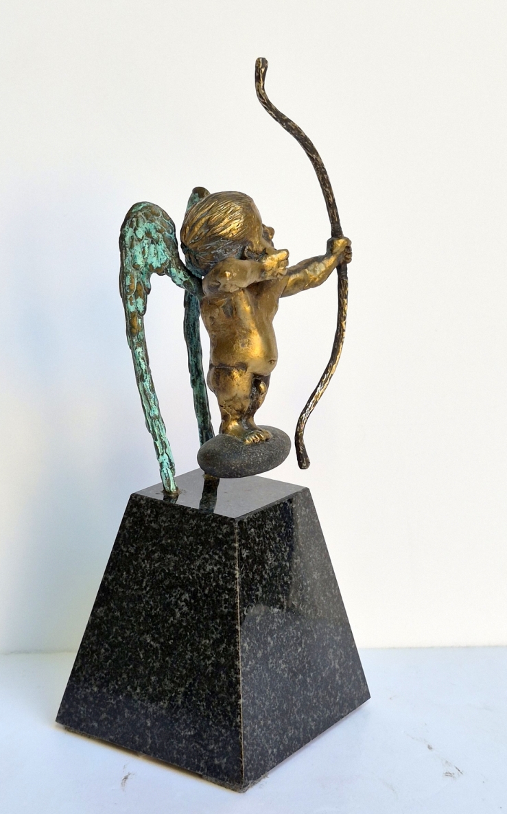 Amūras ant debesėlio, 2024, bronza, granitas, akmuo, h 28x12x9,5 cm, 4/10