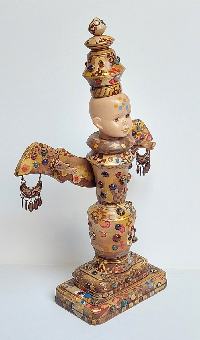 Angelas, 2022, mišri technika, h 55x34x14 cm, 1/1