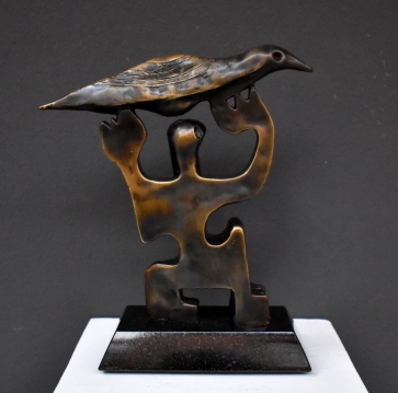 Artimi, 2022, bronza, granitas, h 27,2x23x18 cm, 2/5, 3,75 kg