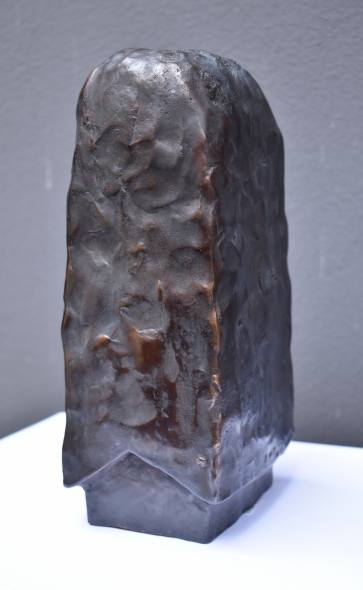 Augantis namas, 2020, bronza, h 22cm 1/10