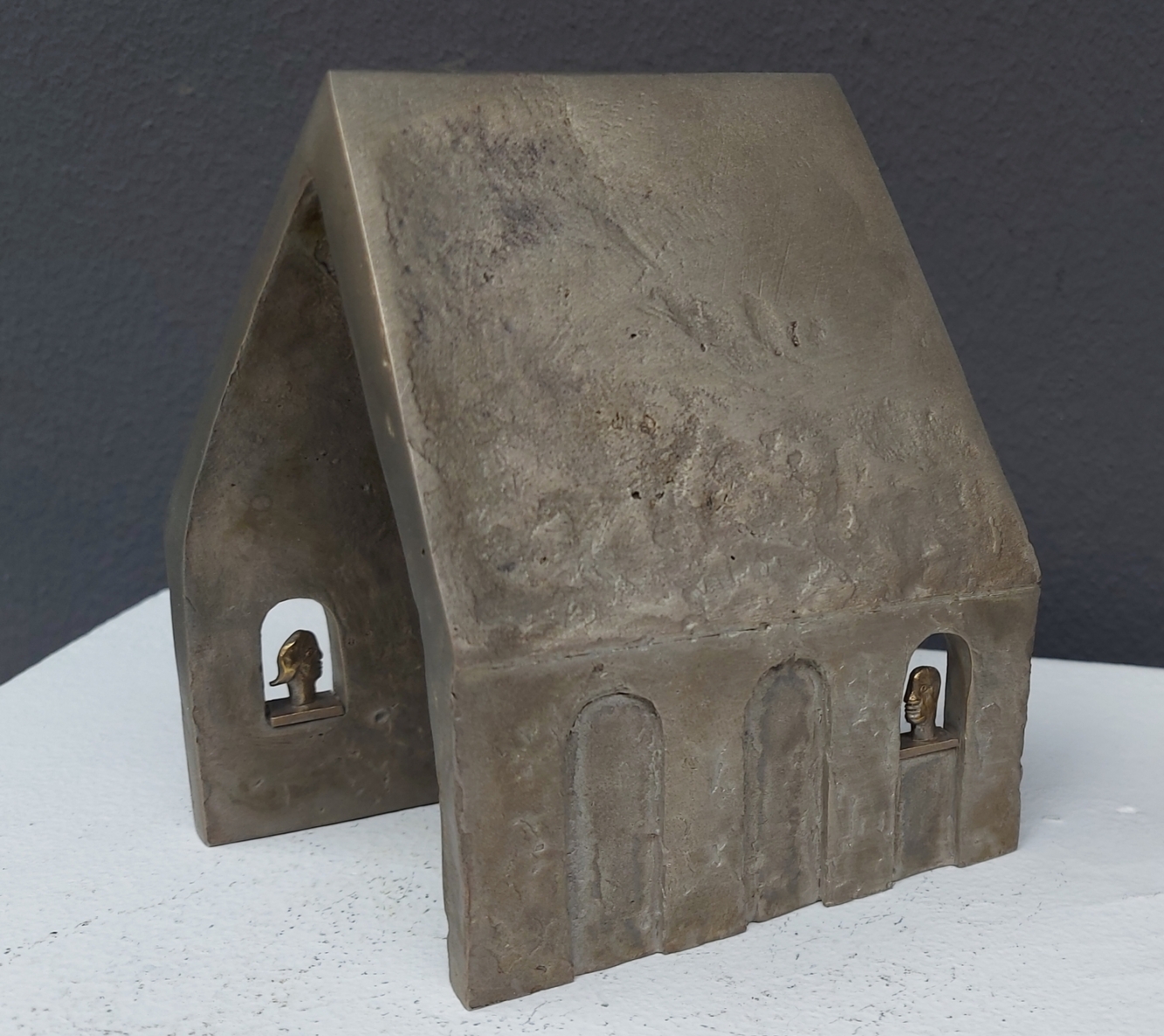 Barbora ir Žygimantas, 2021, bronza, sidabravimas, h 11x11x6.5 cm, 1/1