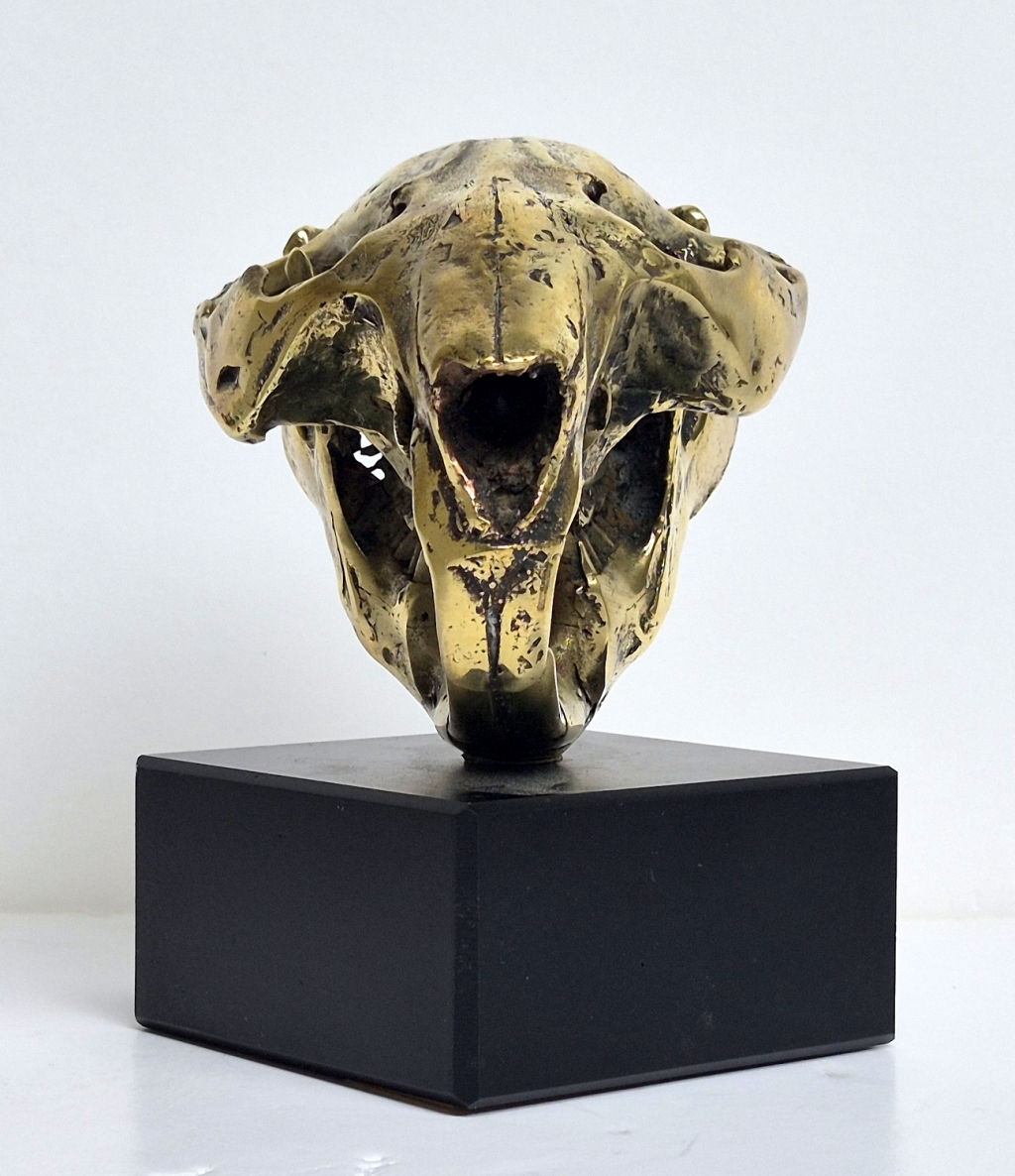 Beaver, 2016, bronze, h 13x10x10 cm, granite, 1/3