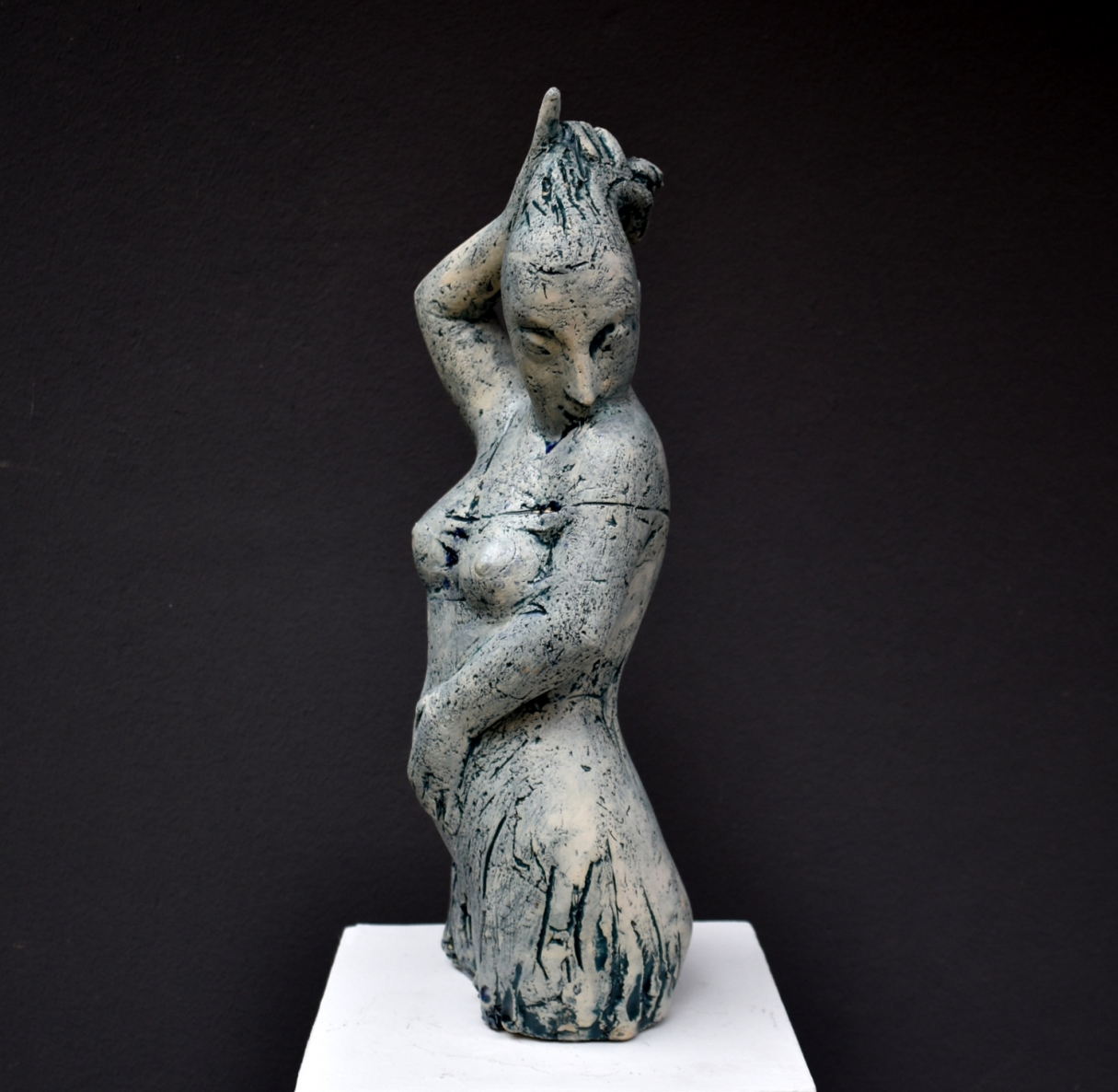 Bathing 2021, terracotta, h 43cm, 1/1