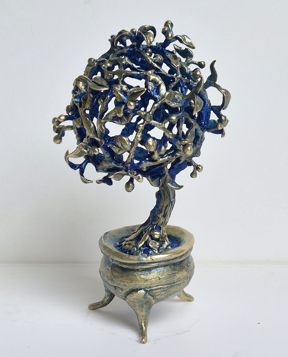 Bons, 2026, bronze, H 16x10x9 cm, 1/1