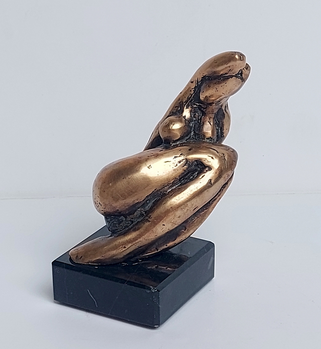 Seedling, 2016, bronze, h 11x8x7 cm, 1/1