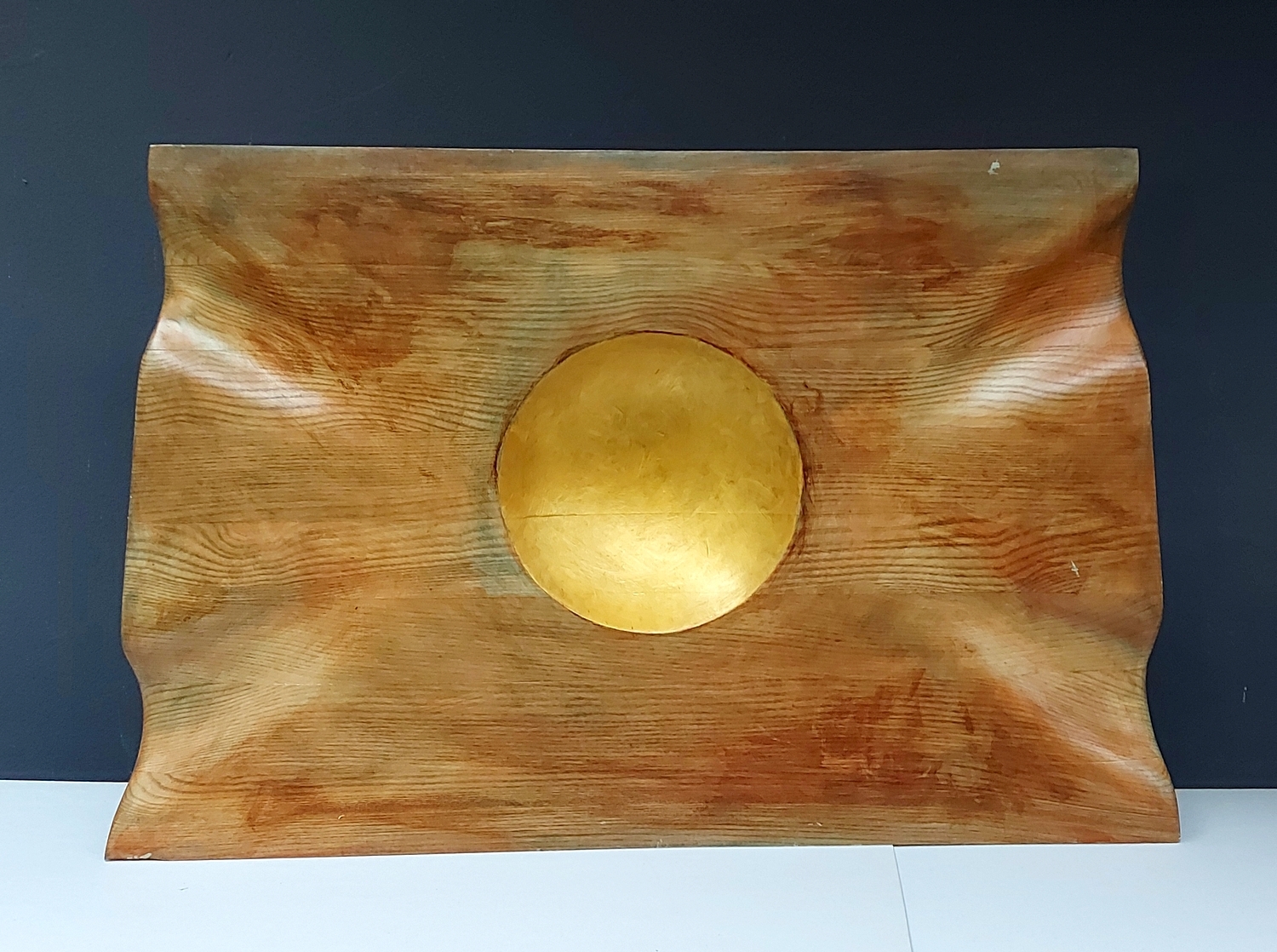Dialogue, 2023, wood, polychrome, h15x94.5x62 cm 1/1