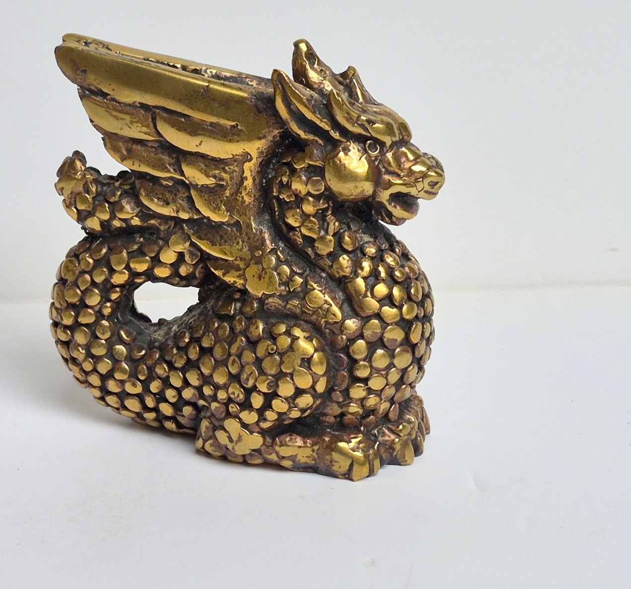 Dragon, 2024, bronze, h 10.8x11x6.5 cm, 1/3