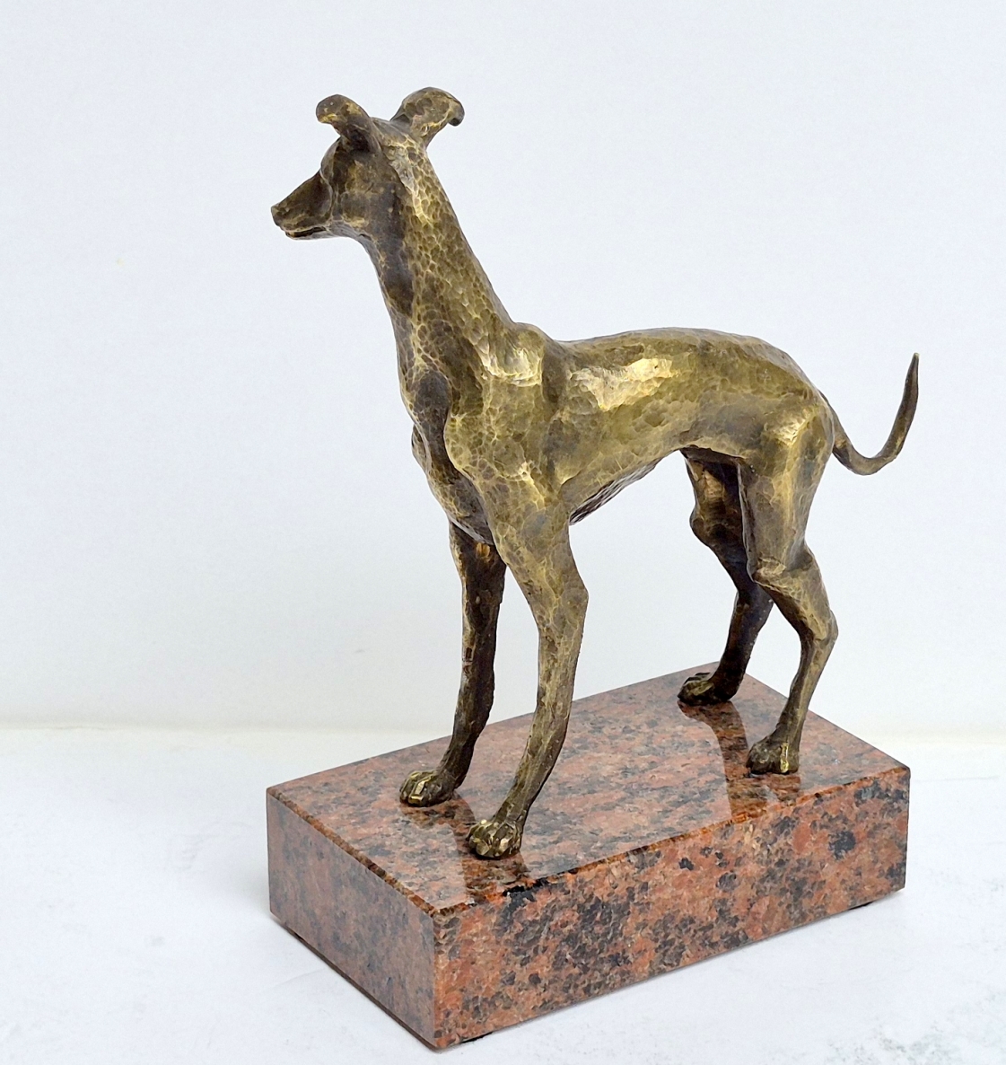 Italų kurtas. Lavretė, 2014, bronza, granitas, h 18,8x14x7 cm, 2/10