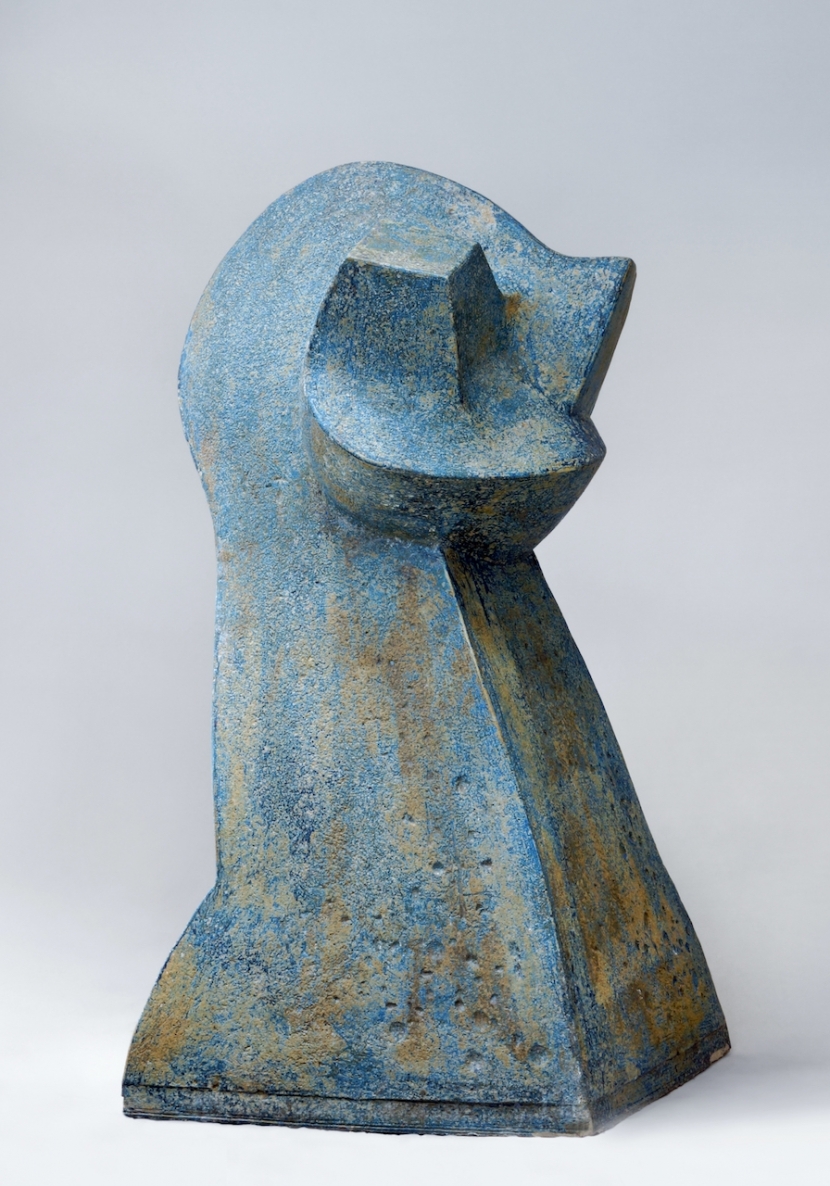 Sea wave, 2015, stone mass, glaze, 120x51x58cm, 1/1