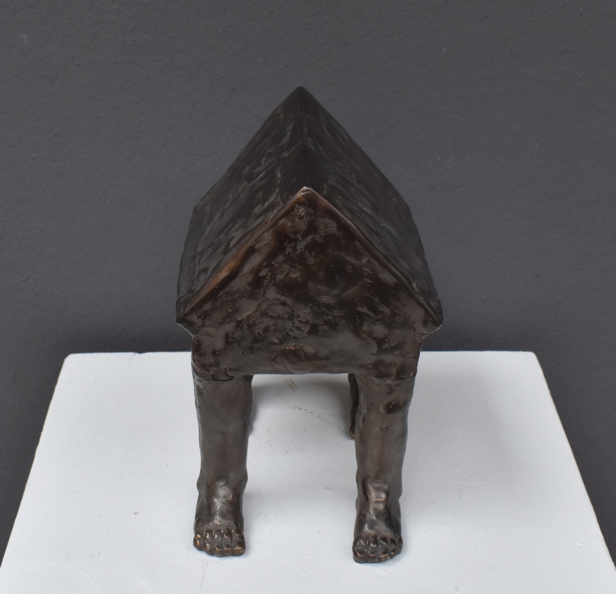 Together, 2014, bronze, h 15,7x10x14 cm, 8/10