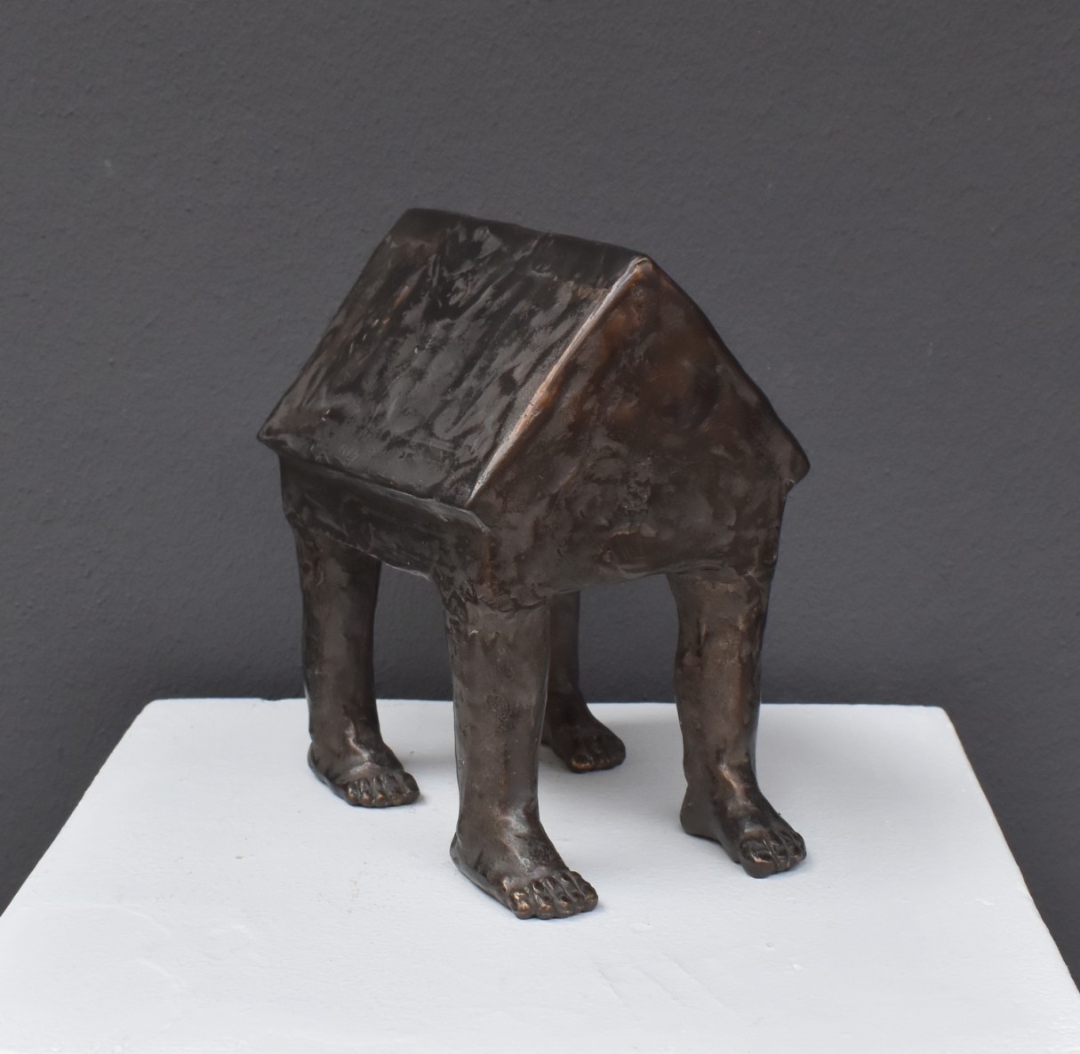 Together, 2014, bronze, h 15,7x10x14 cm, 8/10