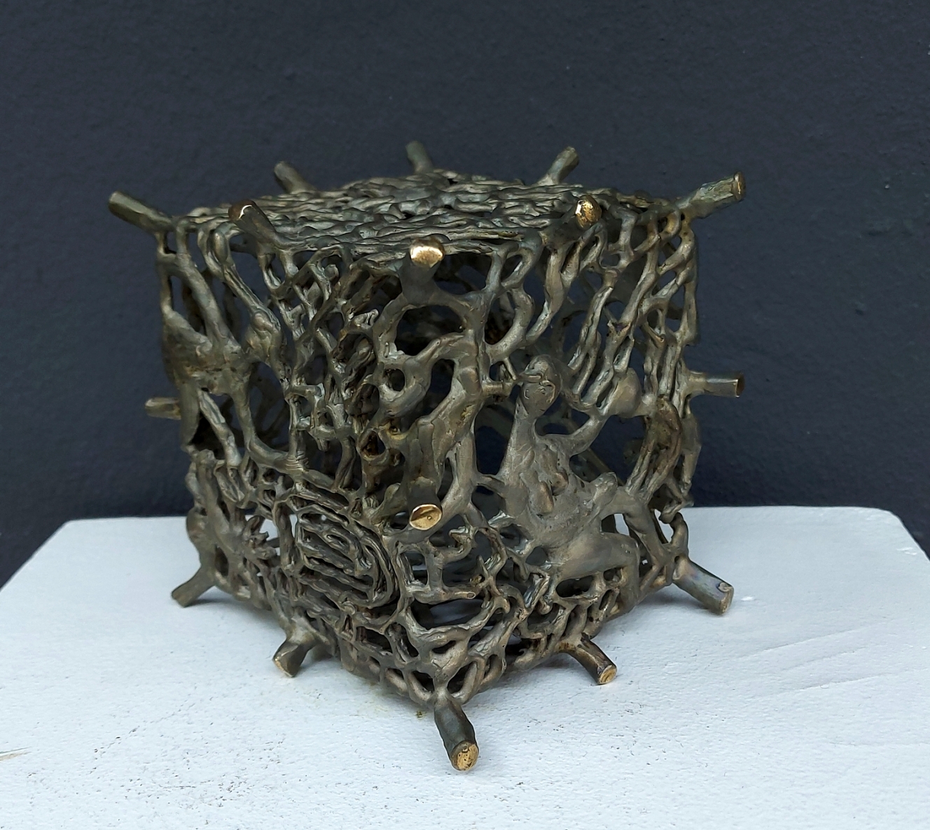 Kitoks vaisius, 2021, bronza, sidabravimas, h 12x11x11 cm 1/1  