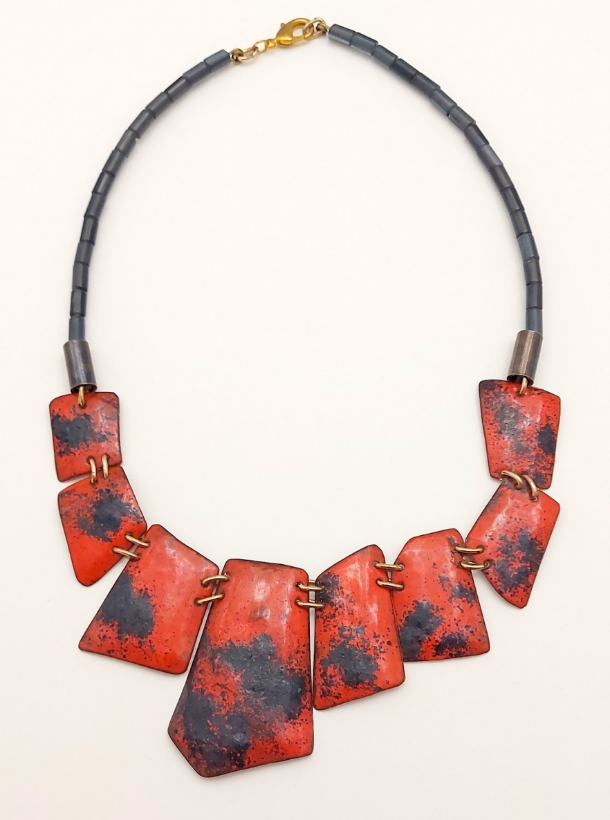 Necklace with gray crystals, copper, enamel, metal, h 22 cm, 1/1