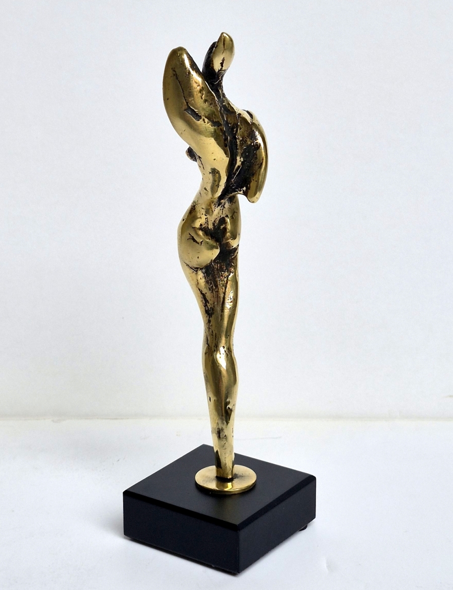 Flame, 2026, bronze, h 19x5.5x6 cm, 1/3
