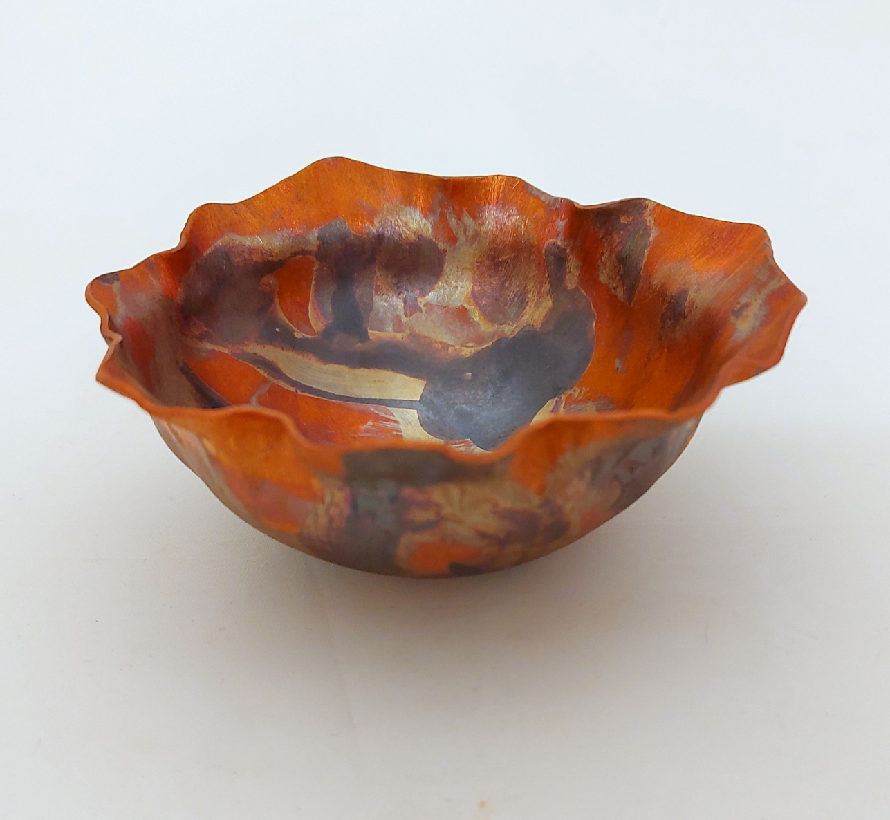 Variegated Vessel, 2021, oxidized copper, h 4,5 cm, d 10 cm