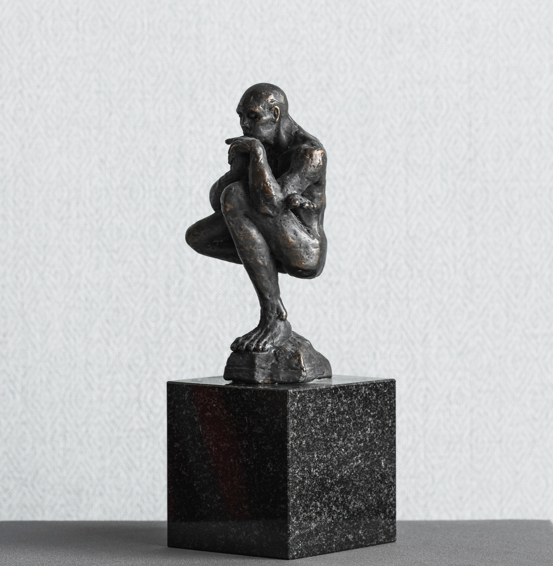 The Thinker, 2019, bronze, granite, 20x10x10 cm 3/14