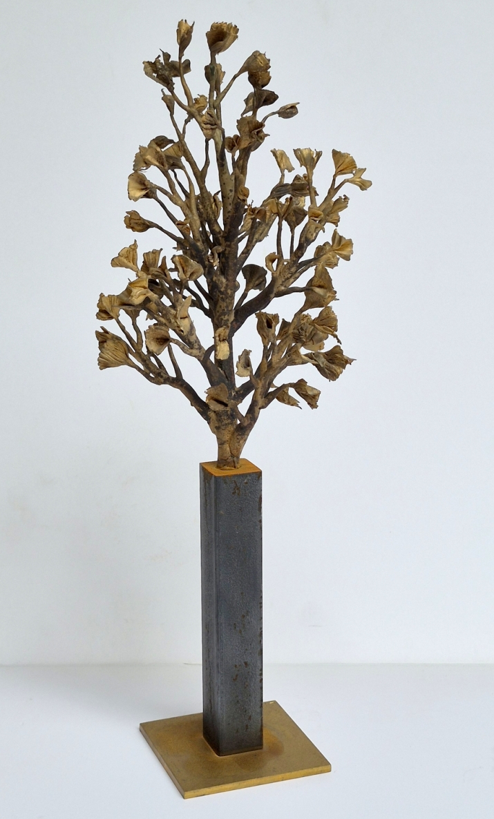 Tree, 2019, bronze, iron, h 44x15x15 cm, 1/1