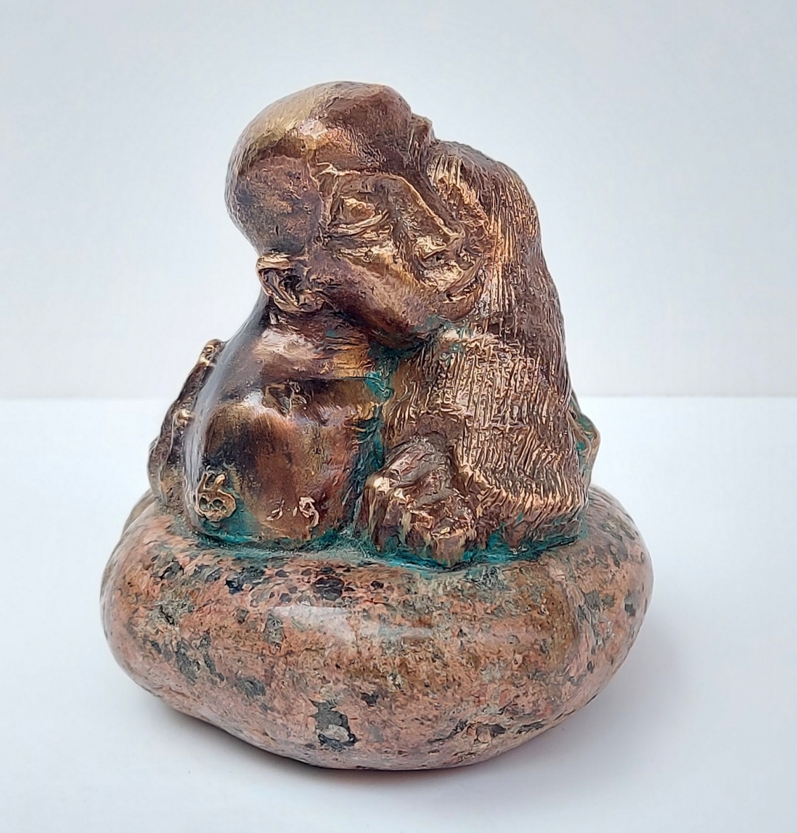 Love, 2019, bronze, h 10x10x9 cm, 3/9