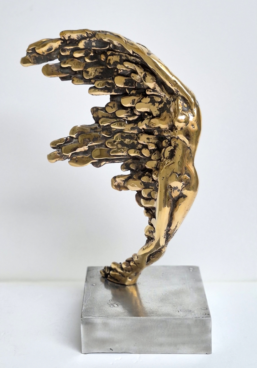 Moon’s Little Daughter, 2026, bronze, h 35x20x17 cm, 1/1