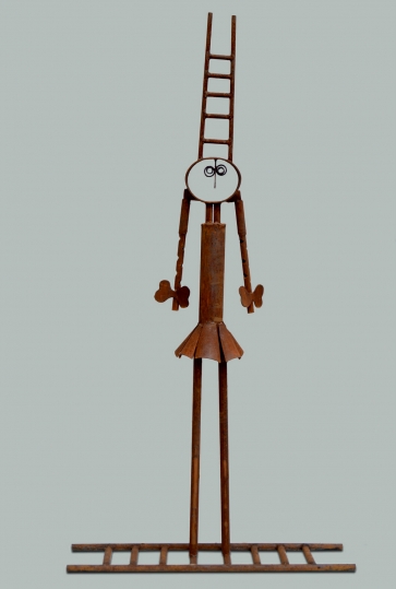The Girl with the Ladder, 2017, oxidized metal, h 340 cm, 1/1