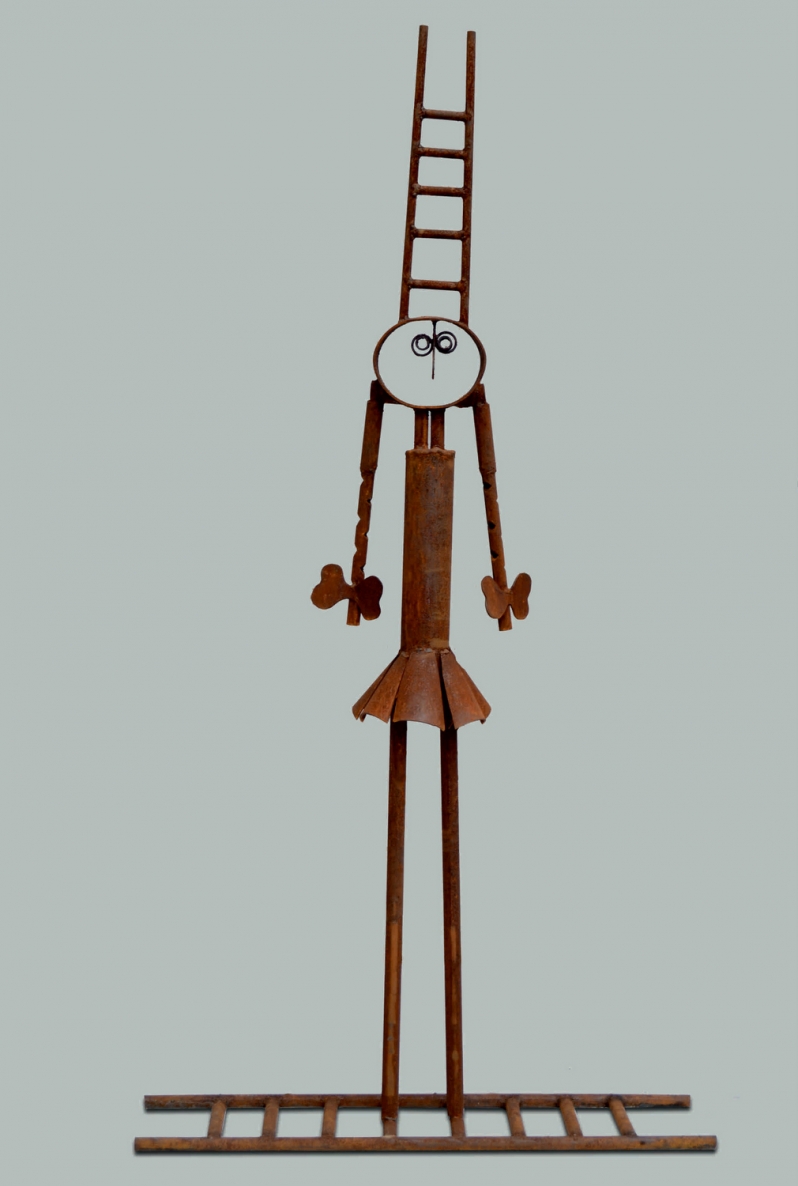 The Girl with the Ladder, 2017, oxidized metal, h 340 cm, 1/1