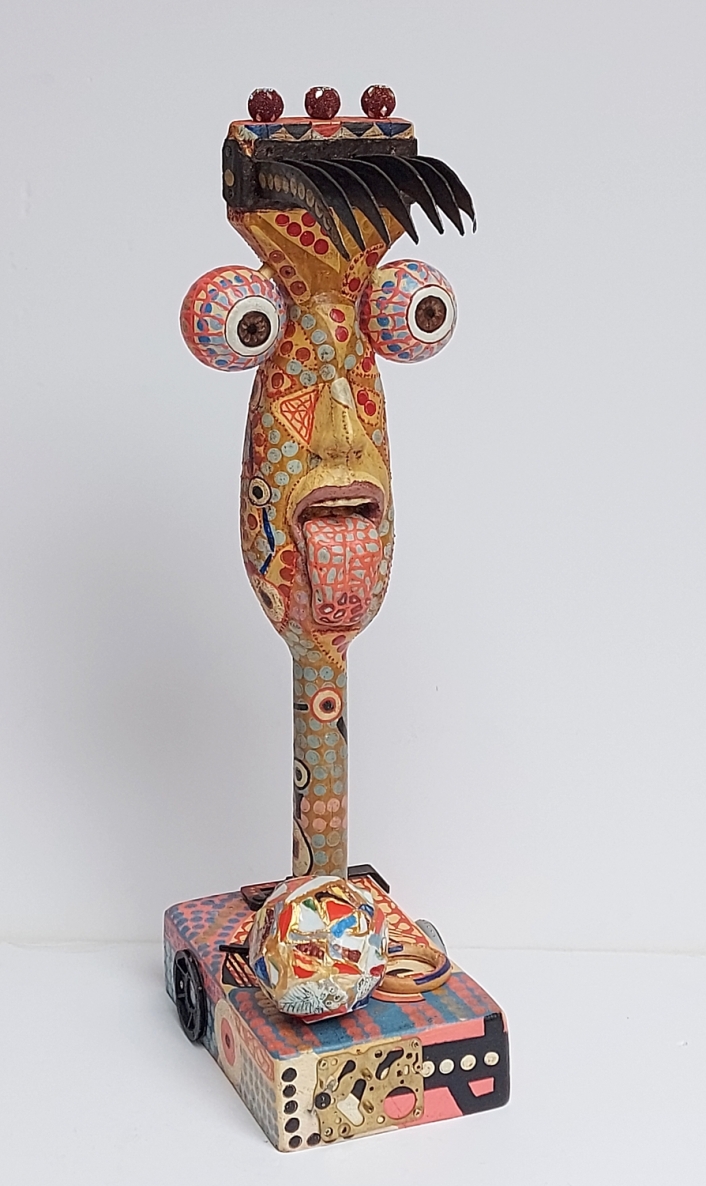 Neformalas, 2025, mišri technika, h 57x23x16 cm, 1/1