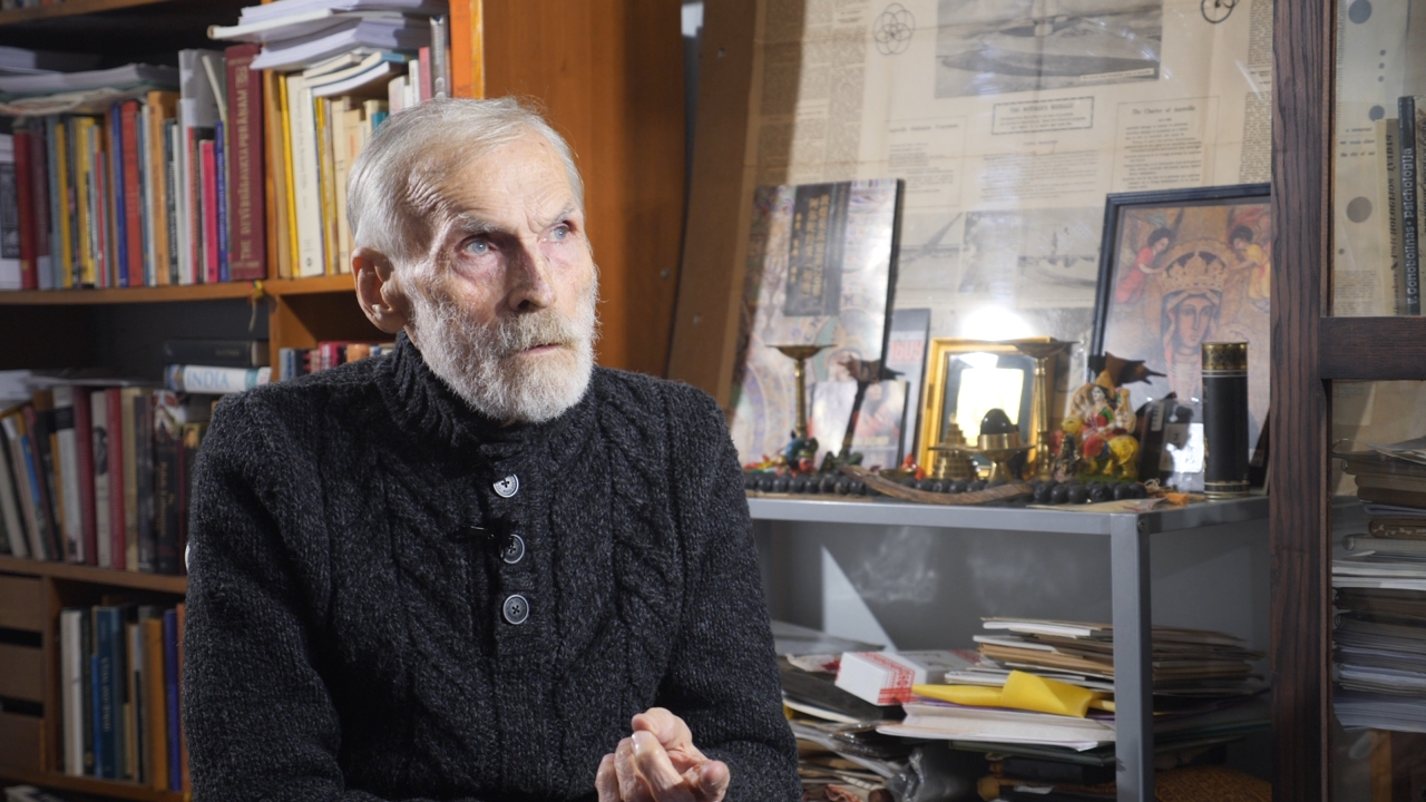 Jaunystės draugas Romualdas Trachimas. Interviu stop kadras. Filmavo Rolandas Karalius.