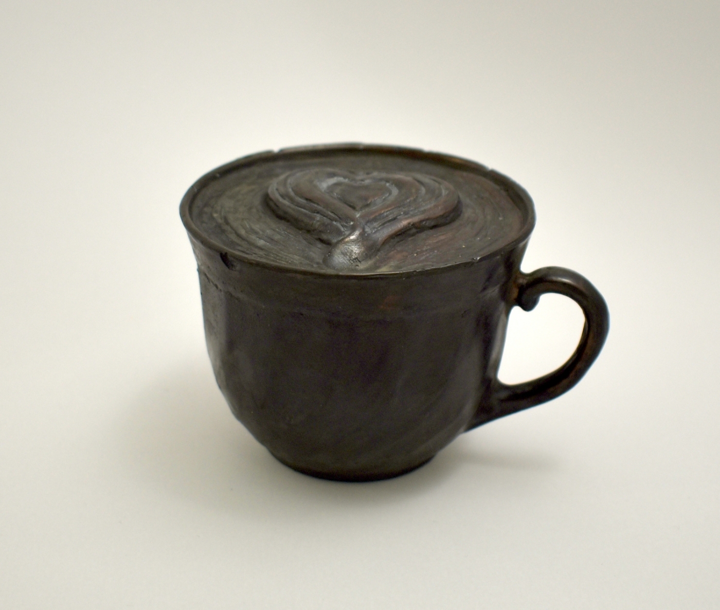 Morning Coffee, 2020, bronze, h 7 cm, 1/10