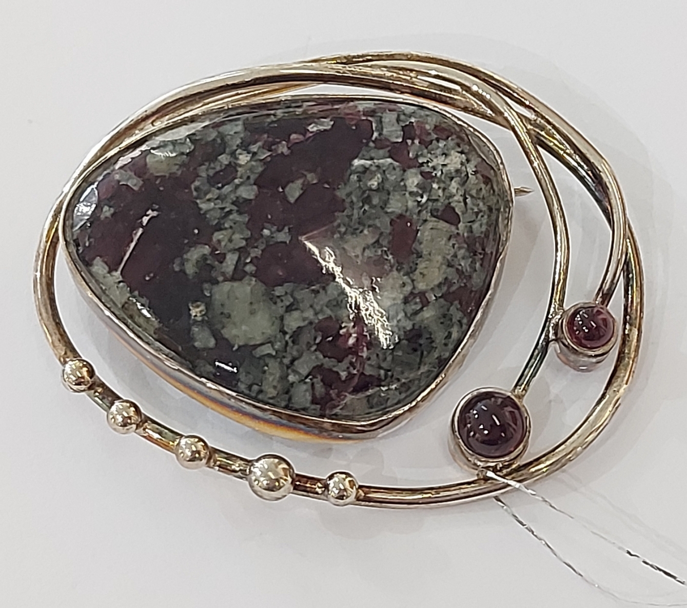 Segė, Ag 925, 26,00 g, granatas