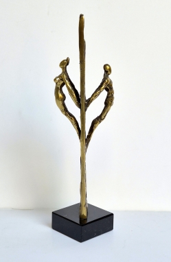 sirdis-2025-bronza-h-36x8-5x7-cm-1-10-2_1785932413-31fcb5ec6d87fc078f62af9720ea0eb4.jpg