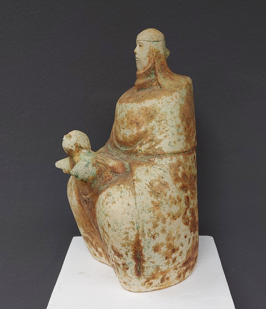 Homeland Mother, 2000, fireclay, h 35x21x22 cm 1/1