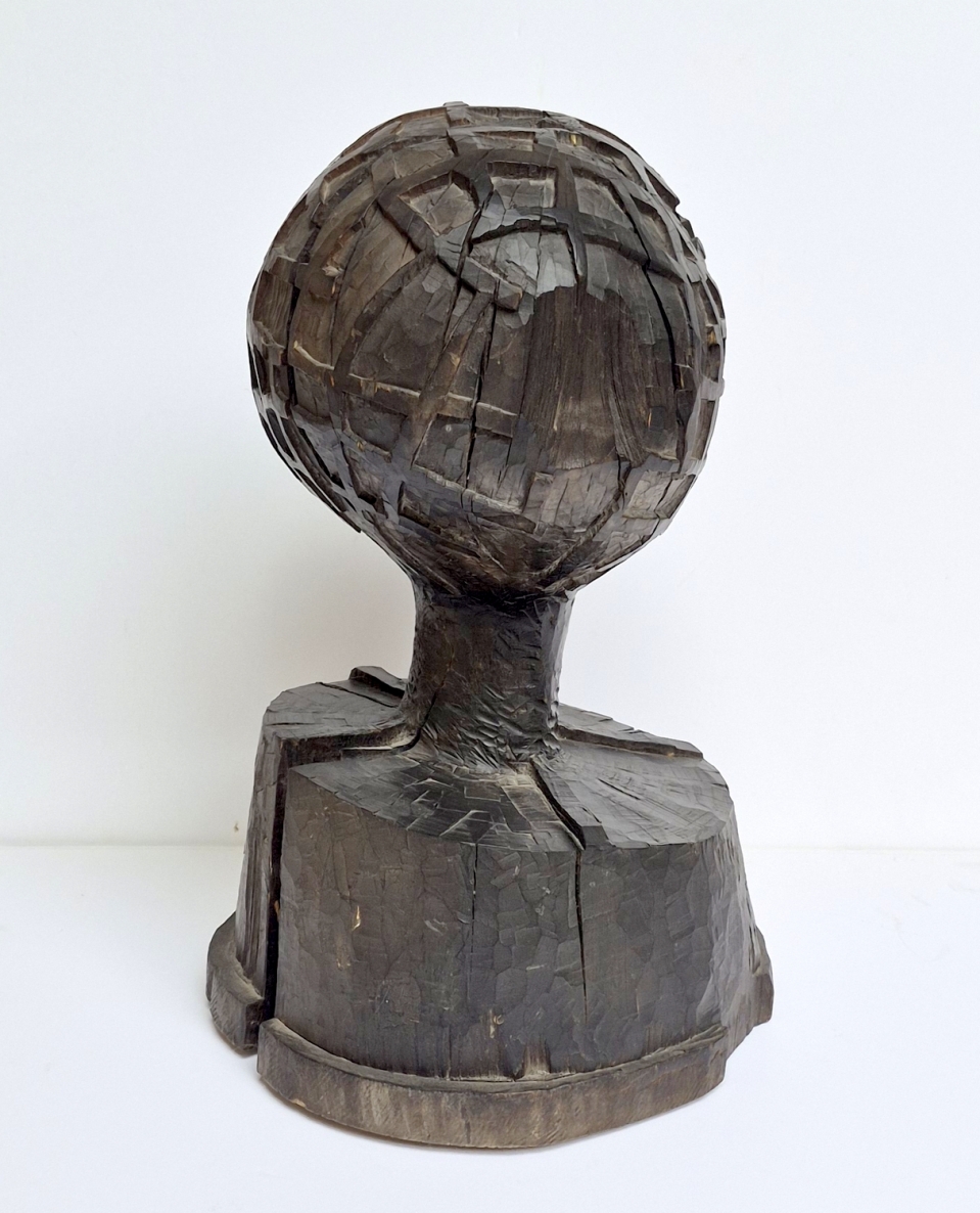 One tree, 1983, wood, h 38x24x22 cm, 1/1
