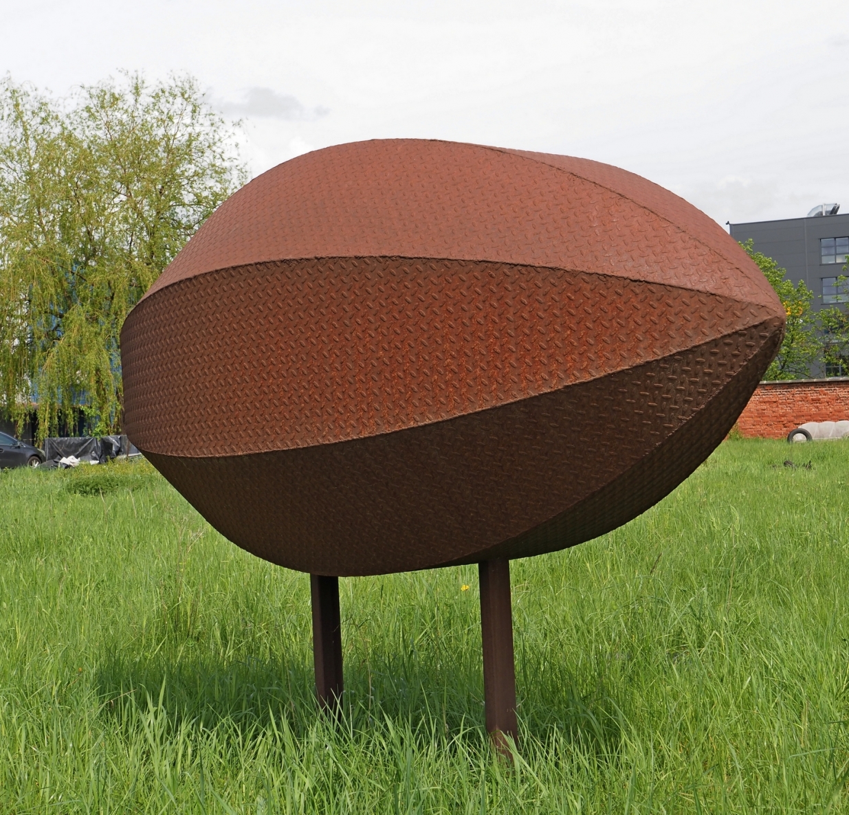 Zeppelin, 2009, steel, 220x226x120 cm, 1/1